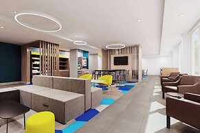 Microtel Inn & Suites by Wyndham Olive Branch