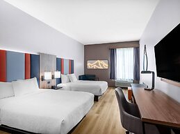 La Quinta by Wyndham Chelsea Birmingham