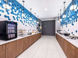 La Quinta by Wyndham Chelsea Birmingham