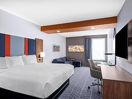 La Quinta by Wyndham Chelsea Birmingham