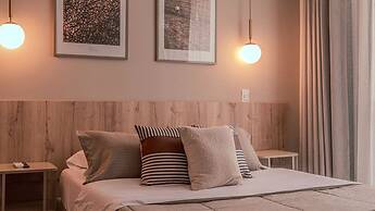 Apartasuites Cerritos Mall