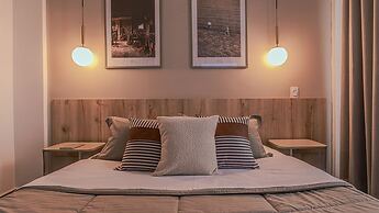 Apartasuites Cerritos Mall