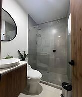 Apartasuites Cerritos Mall