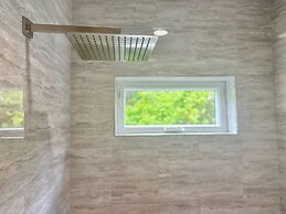 The Josephine Villa by Luxe PGH