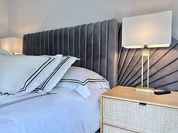 The Josephine Villa by Luxe PGH