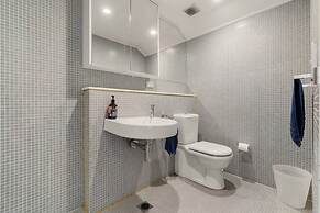 Poolside Apartment Opposite Redfern Park