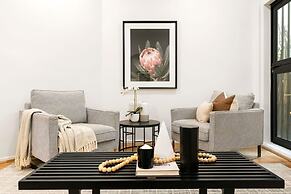 Comfy Darlinghurst Retreat