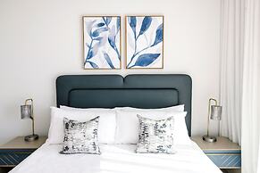 Kirra Point Holiday Apartments
