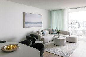 Kirra Point Holiday Apartments