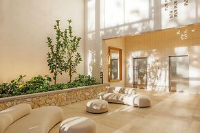 Kirra Point Holiday Apartments