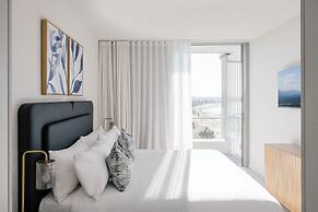 Kirra Point Holiday Apartments