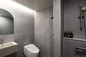 Browndot Airport New Town