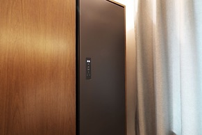 Browndot Airport New Town