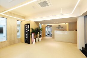 Browndot Airport New Town