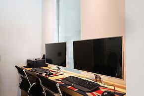 Browndot Airport New Town