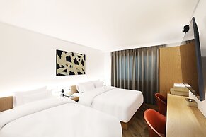 Browndot Airport New Town