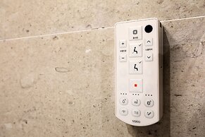 Browndot Airport New Town