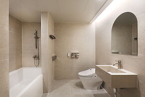 Browndot Airport New Town