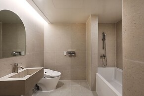 Browndot Airport New Town