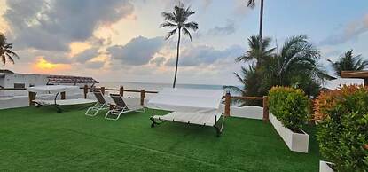 The Rock Samui Poshtel Lamai Beach