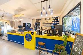 The Rock Samui Poshtel Lamai Beach