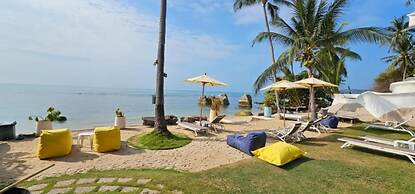 The Rock Samui Poshtel Lamai Beach