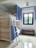 The Rock Samui Poshtel Lamai Beach