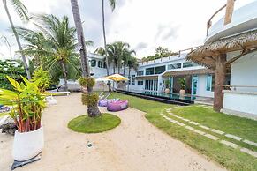 The Rock Samui Poshtel Lamai Beach