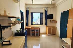 The Rock Samui Poshtel Lamai Beach