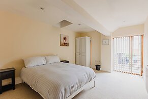 Platform Avenues 5 Bed House
