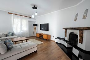 Villa Asli Marmaris (Family only)