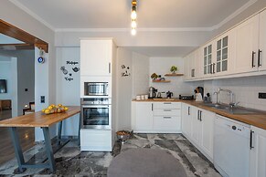 Villa Asli Marmaris (Family only)