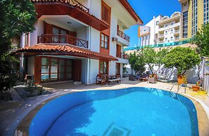 Villa Asli Marmaris (Family only)