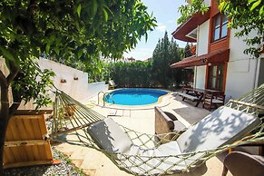 Villa Asli Marmaris (Family only)