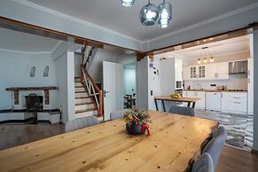 Villa Asli Marmaris (Family only)