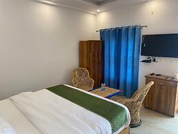 Apple Orchard Resort