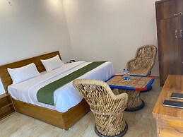 Apple Orchard Resort