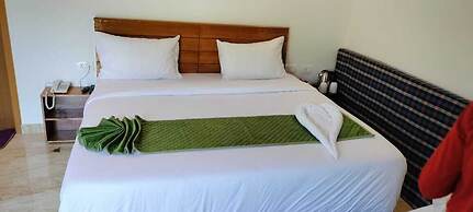 Apple Orchard Resort