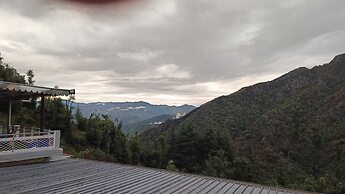 Apple Orchard Resort