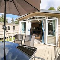 5 Berth 3 Bedroom Caravan Holiday Home in Fritton