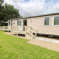 5 Berth 3 Bedroom Caravan Holiday Home in Fritton