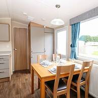 5 Berth 3 Bedroom Caravan Holiday Home in Fritton
