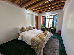 Turtuk Ashoor Guest House