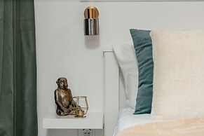 Studio Chelmonskiego MTP by Renters