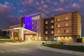 Fairfield by Marriott Inn & Suites Kansas City at The Legends