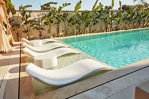 VENZI AYAYORGI ADULT ONLY +15