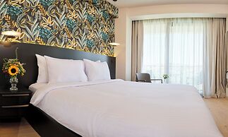 VENZI AYAYORGI ADULT ONLY +15