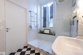 Boho 202 in Rome With 2 Bedrooms and 2 Bathrooms