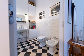 Boho 202 in Rome With 2 Bedrooms and 2 Bathrooms