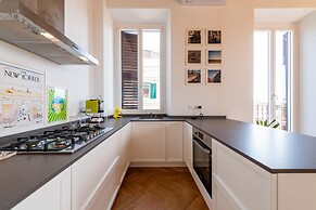 Boho 202 in Rome With 2 Bedrooms and 2 Bathrooms